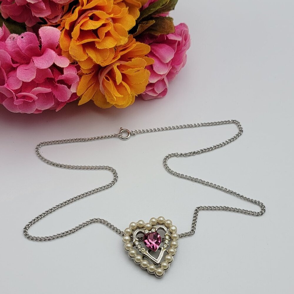 Vintage Avon Crystal Heart Necklace Pink Rhinestone Faux Pearl Silver Tone 18 In